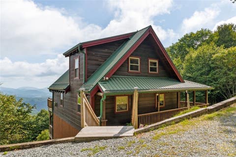 Photo of 1407 Almost Heaven Road, Boone, NC 28607 (MLS # 263731)