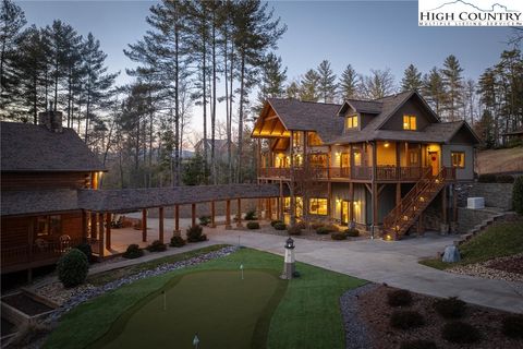 Photo of 1989 Johns Ridge Parkway, Lenoir, NC 28645 (MLS # 257016)