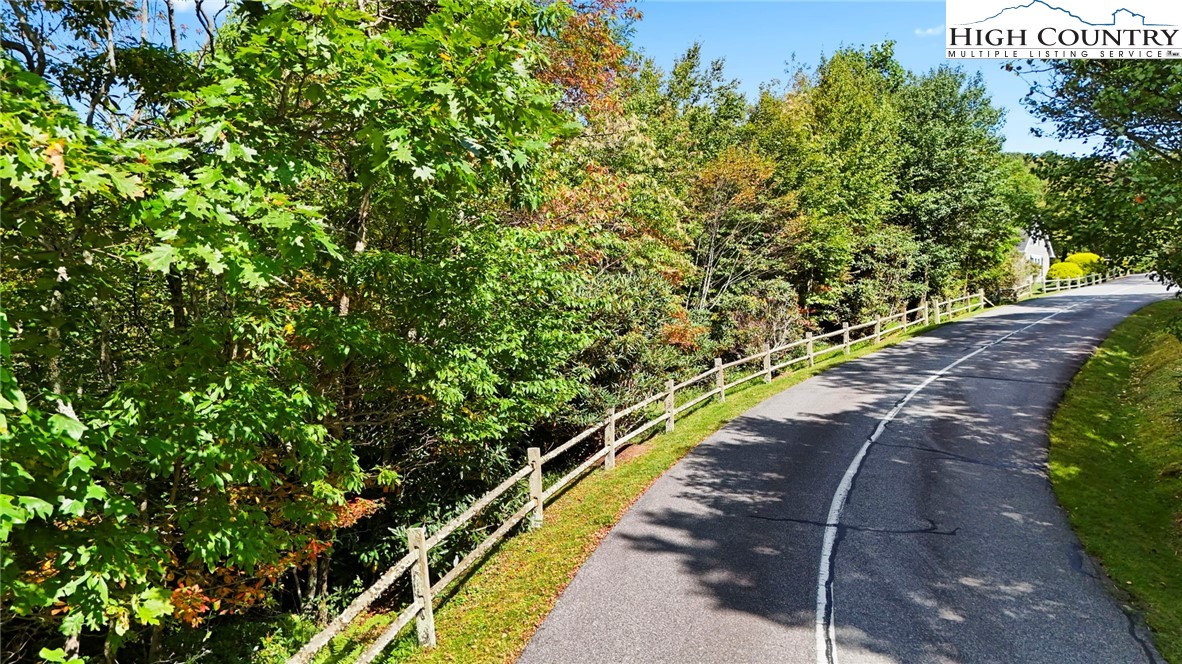 Boone, North Carolina 28607, United States, ,Land,Active,216897