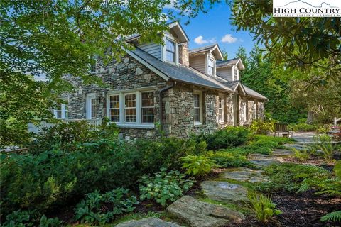 Photo of 1348 Main Street, Blowing Rock, NC 28605 (MLS # 256440) Photo of 1348 Main Street, Blowing Rock, NC 28605 (MLS # 256440)