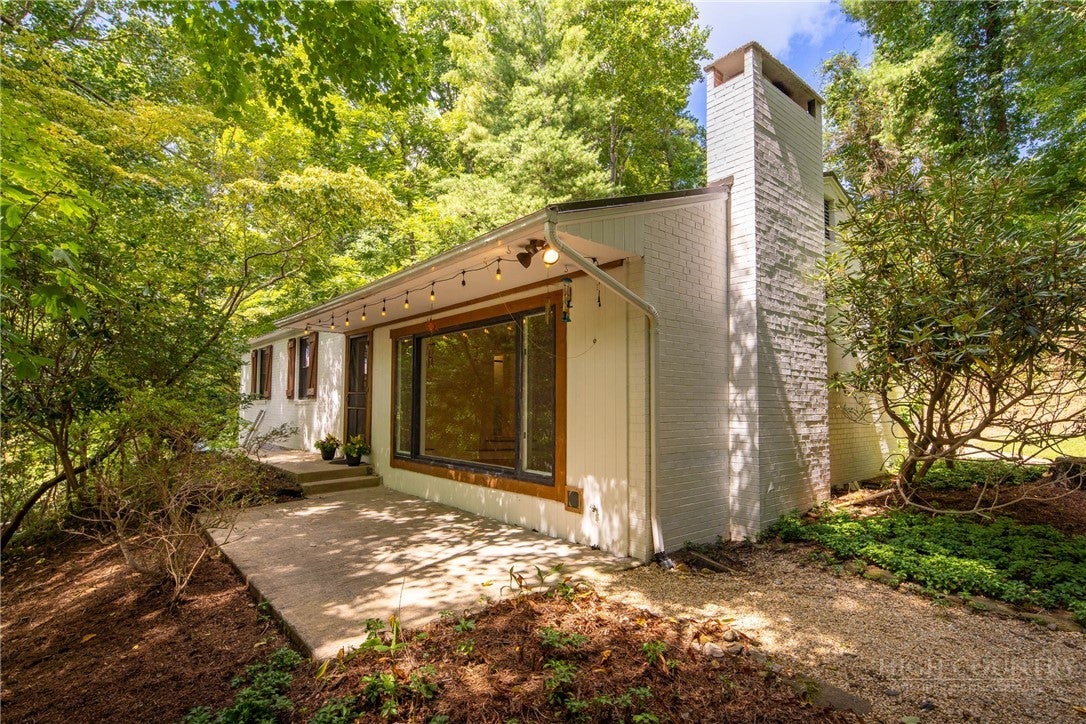 214 Blanwood Drive