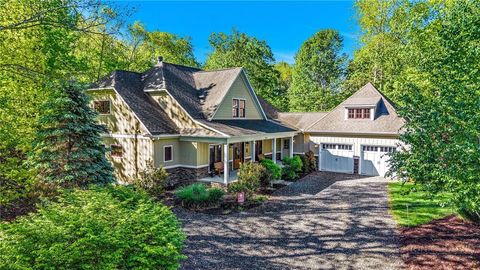 Photo of 203 Peak Mountain Edge, Creston, NC 28615 (MLS # 261829)