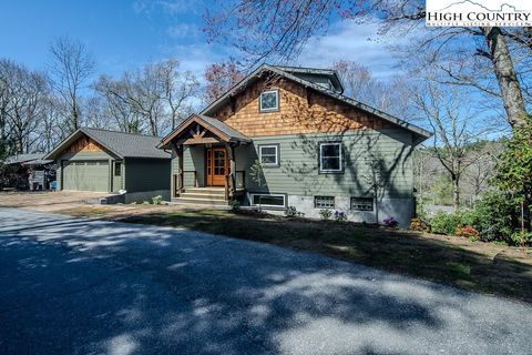 Photo of 136 Ridgecrest Lane, Blowing Rock, NC 28605 (MLS # 255184)