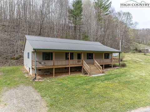 Photo of 621 Trivette Hollow Road, Creston, NC 28615 (MLS # 255044)