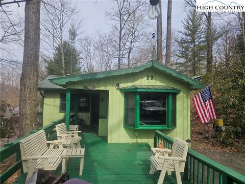 Photo of 53 Azalea Lane, Newland, NC 28657 (MLS # 254275)