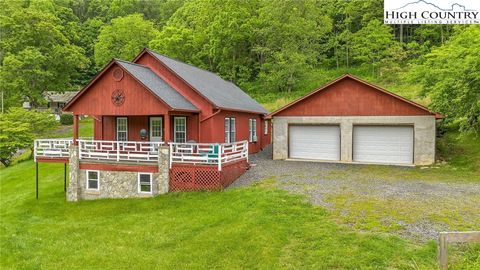 Photo of 5691 NC 194 N Highway, Warrensville, NC 28693 (MLS # 256022) Photo of 5691 NC 194 N Highway, Warrensville, NC 28693 (MLS # 256022)