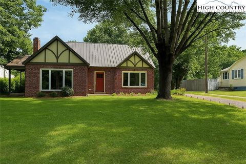 Photo of 634 Rutherford Road, Marion, NC 28752 (MLS # 254778)