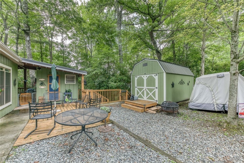 Photo of 39 Beech Lane, Newland, NC 28657 (MLS # 263785)