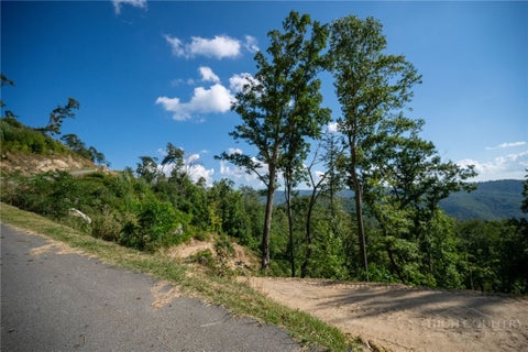 Photo of 778 White Eagle Trail, Banner Elk, NC 28604 (MLS # 263863)