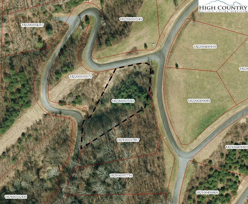 Newland, North Carolina 28657, United States, ,Land,Active,117680