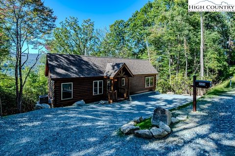 Photo of 225 Oak Road Rd, Beech Mountain, NC 28604 (MLS # 255245)