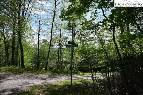 Photo of 11 Knob Hill Drive, Todd, NC 28684 (MLS # 258675)