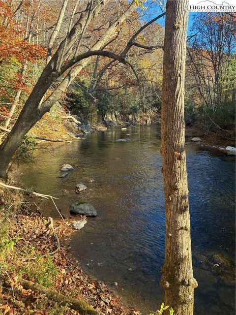 Photo of 18 N NC Highway, Sparta, NC 28675 (MLS # 258776) Photo of 18 N NC Highway, Sparta, NC 28675 (MLS # 258776)