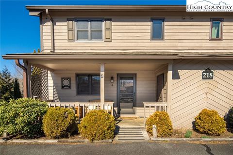 Photo of 218 The Overlook #4, Banner Elk, NC 28604 (MLS # 254170)