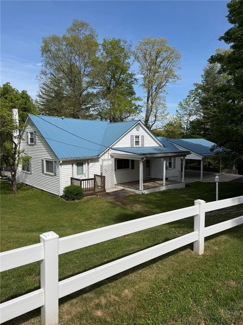 Photo of 272 Ballpark Road, Sparta, NC 28675 (MLS # 261714)