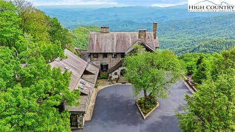 Photo of 1245 Laurel Lane, Blowing Rock, NC 28605 (MLS # 254019)