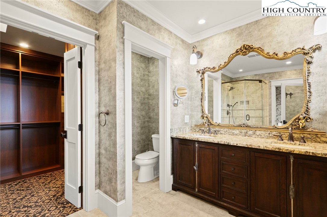 Blowing Rock, North Carolina 28605, United States, 4 Bedrooms Bedrooms, ,5 BathroomsBathrooms,Residential,Active,138763