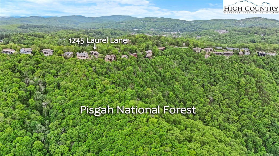 Blowing Rock, North Carolina 28605, United States, 4 Bedrooms Bedrooms, ,5 BathroomsBathrooms,Residential,Active,138763