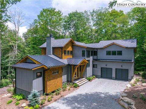 Photo of 576 Eagle Springs Trail, Banner Elk, NC 28604 (MLS # 254865)