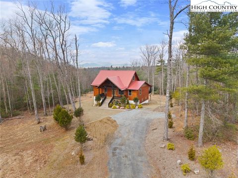Photo of 449 Hampton Ridge Road, Fleetwood, NC 28626 (MLS # 260336)