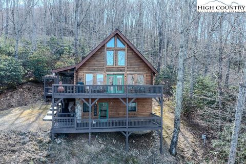 Photo of 614 Tarleton Circle, Boone, NC 28607 (MLS # 260640)