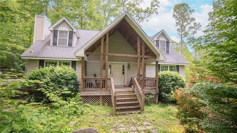 Photo of 182 Henley Lane, Linville, NC 28646 (MLS # 261934)