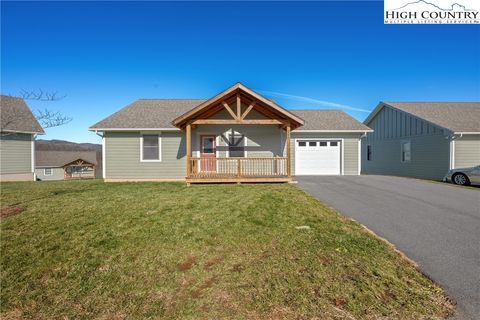 Photo of 172 Morgan Place #58, Boone, NC 28607 (MLS # 259131)