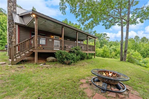Photo of 6720 Sampson Road, Lenoir, NC 28645 (MLS # 262820)