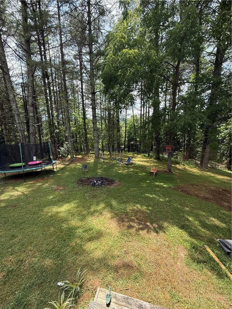 915, 951 QC Smith Road