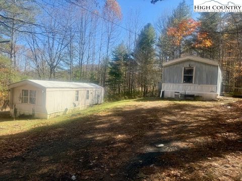 Photo of 431 & 445 Von Turner Road, West Jefferson, NC 28694 (MLS # 258775) Photo of 431 & 445 Von Turner Road, West Jefferson, NC 28694 (MLS # 258775)