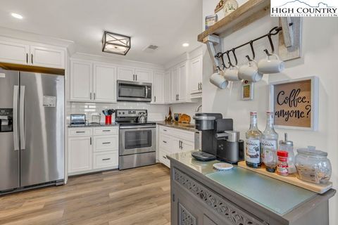 Photo of 303 Sugar Top Drive #2401, Sugar Mountain, NC 28604 (MLS # 260019)