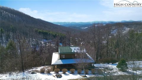 Photo of 253 Bittersweet Way, West Jefferson, NC 28694 (MLS # 259359)