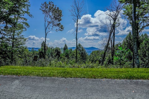 Photo of Lots H11 & H12 Heritage Ridge, Elk Park, NC 28622 (MLS # 264757)