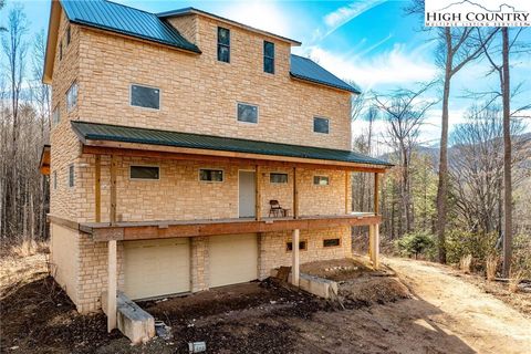 Photo of 324 Allen Snyder Road, Trade, TN 37691 (MLS # 259483)