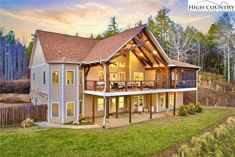 Photo of 1510 Royal Lane, Lenoir, NC 28645 (MLS # 259779)