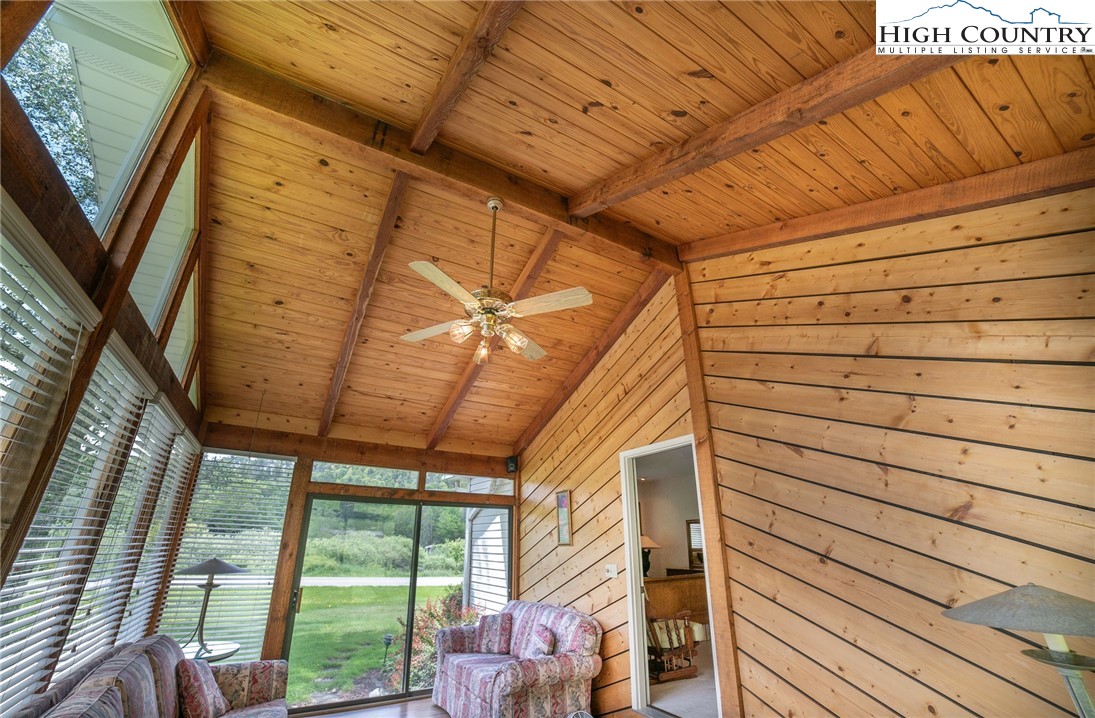 Newland, North Carolina 28657, United States, 2 Bedrooms Bedrooms, ,2 BathroomsBathrooms,Residential,Active,143878