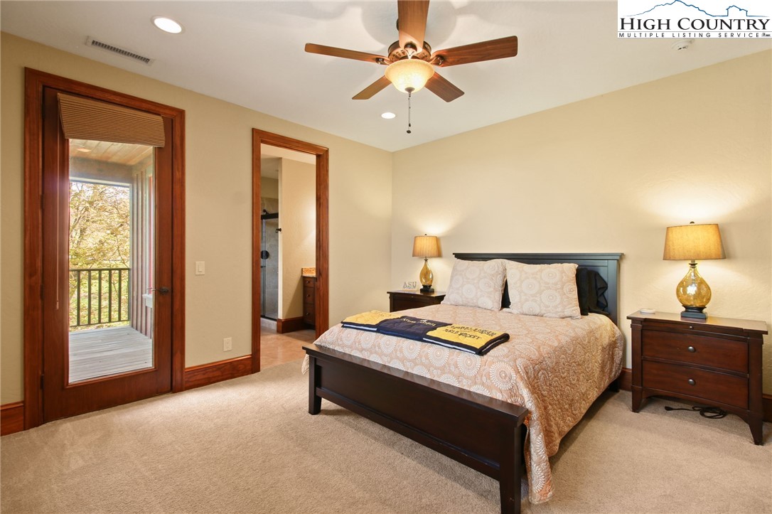 Blowing Rock, North Carolina 28605, United States, 6 Bedrooms Bedrooms, ,7 BathroomsBathrooms,Residential,Active,130915