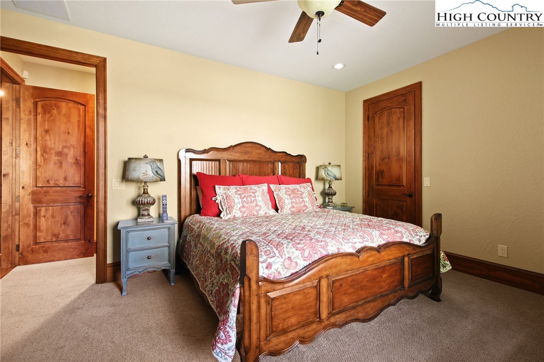 Blowing Rock, North Carolina 28605, United States, 6 Bedrooms Bedrooms, ,7 BathroomsBathrooms,Residential,Active,130915