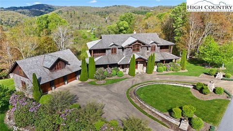 Photo of 693 Thunderhill Trail, Blowing Rock, NC 28605 (MLS # 255265)