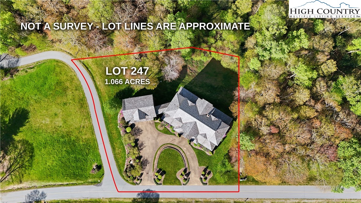 Blowing Rock, North Carolina 28605, United States, 6 Bedrooms Bedrooms, ,7 BathroomsBathrooms,Residential,Active,130915