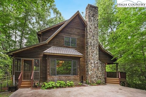 Photo of 261 West Ridge Drive, Ferguson, NC 28624 (MLS # 257134)