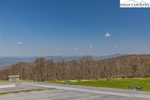 A home in Beech Mountain