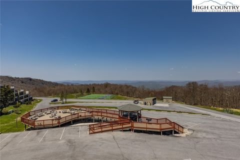 A home in Beech Mountain