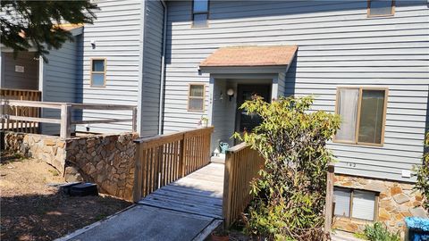 Photo of 144 Village Drive #2-B-3, Boone, NC 28607 (MLS # 261142)