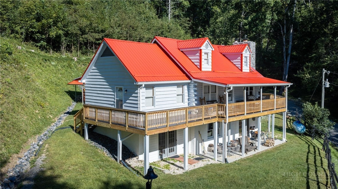 283 Deer Ridge Road