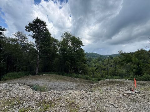 Photo of TBD Wyeth Drive, Blowing Rock, NC 28605 (MLS # 261431)