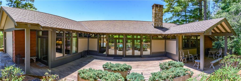Photo of 501 Green Hill Road, Blowing Rock, NC 28605 (MLS # 261737)