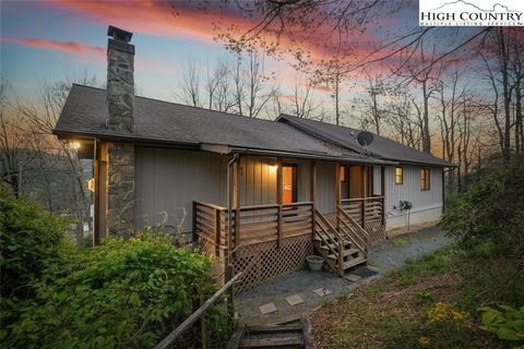 Photo of 1521 Old Jonas Ridge Road, Newland, NC 28657 (MLS # 255046)