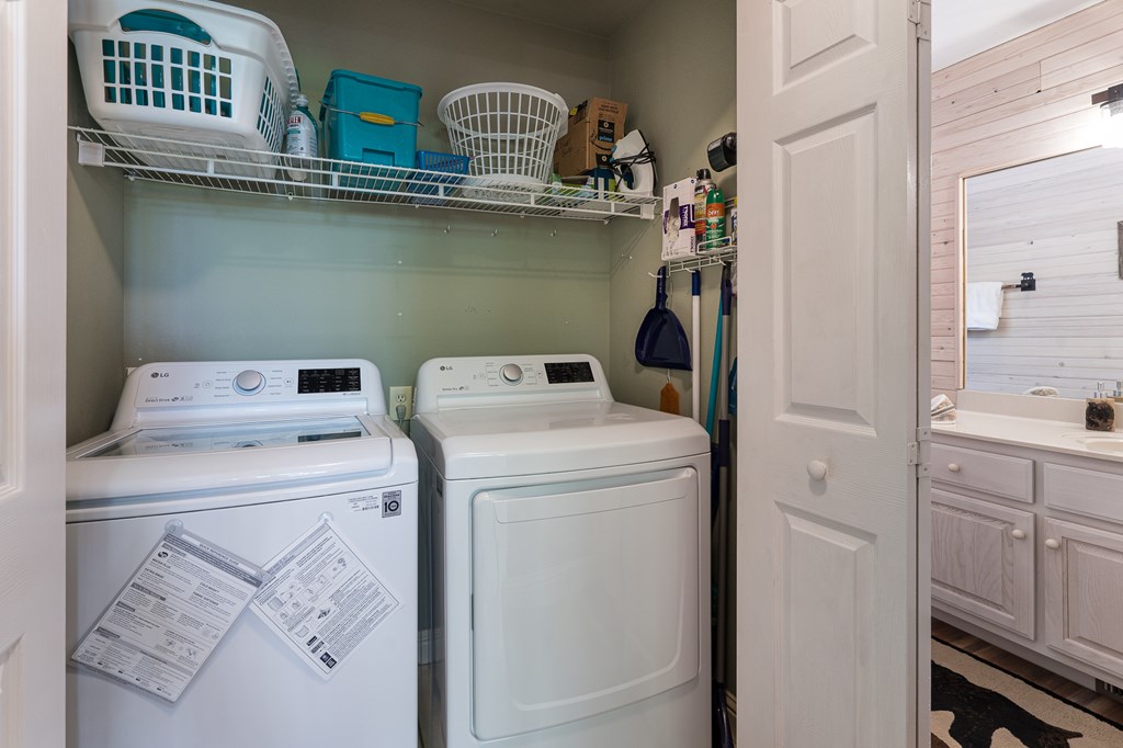 215 Warren Drive, MURPHY, North Carolina image 18
