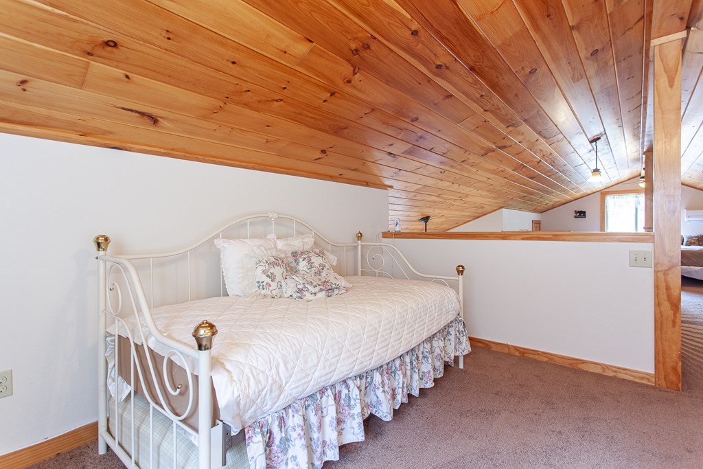 240 Hazelnut Road, BRYSON CITY, North Carolina image 30